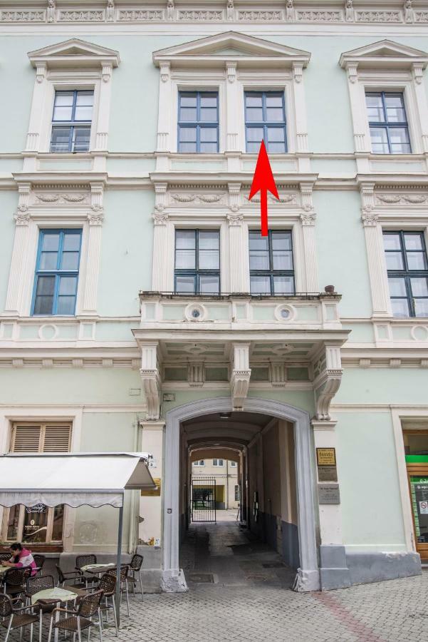 Suzy Apartman Eger Bagian luar foto
